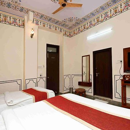 Virasat Mahal Heritage Hotel-Jaipur City Center 外观 照片