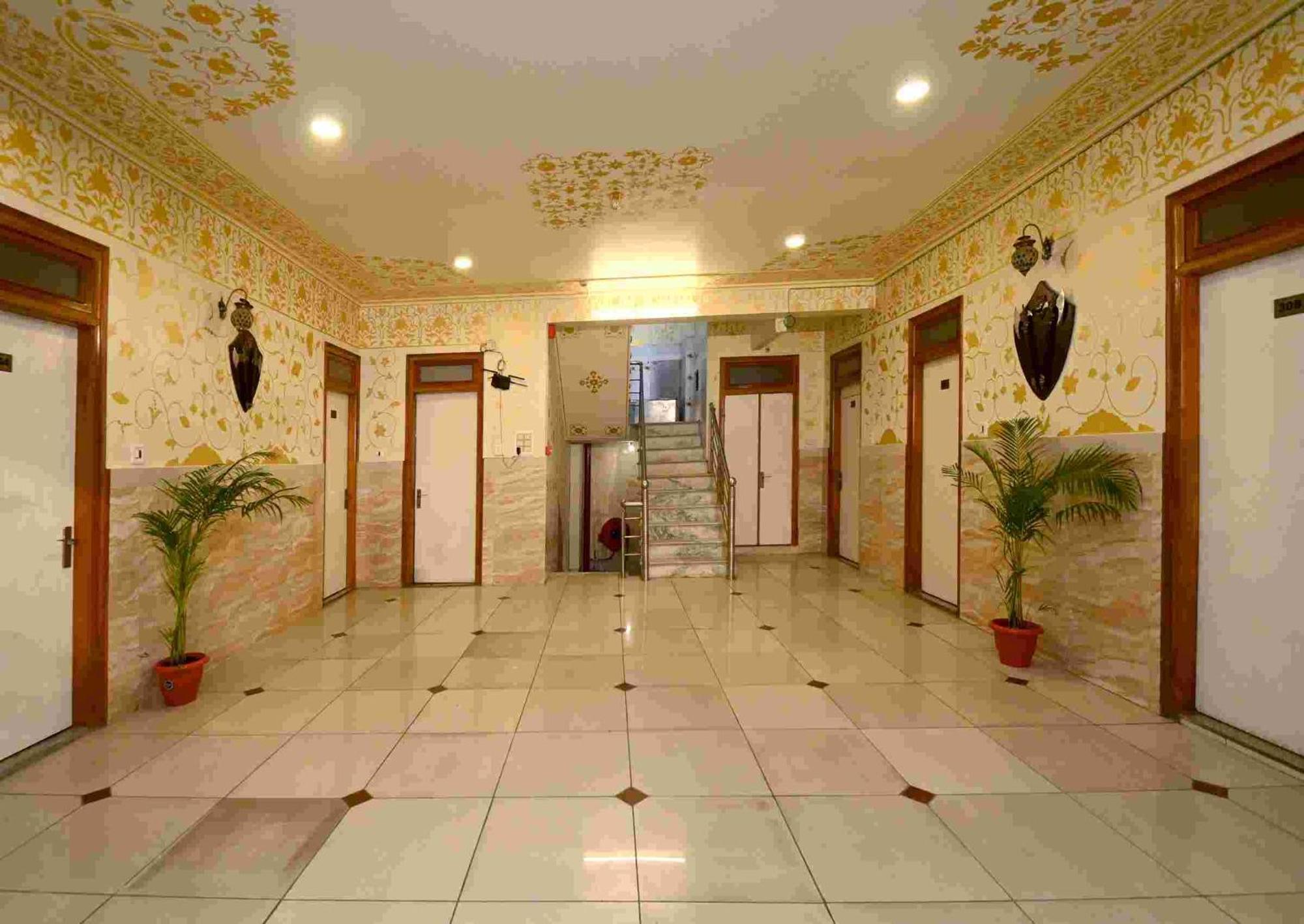 Virasat Mahal Heritage Hotel-Jaipur City Center 外观 照片