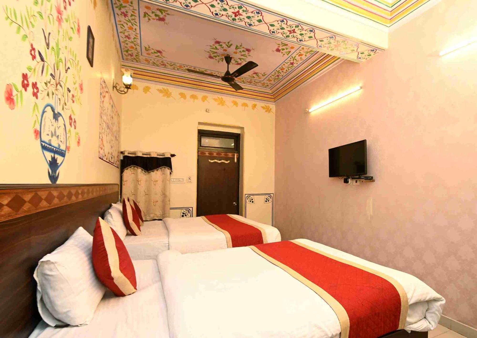Virasat Mahal Heritage Hotel-Jaipur City Center 外观 照片