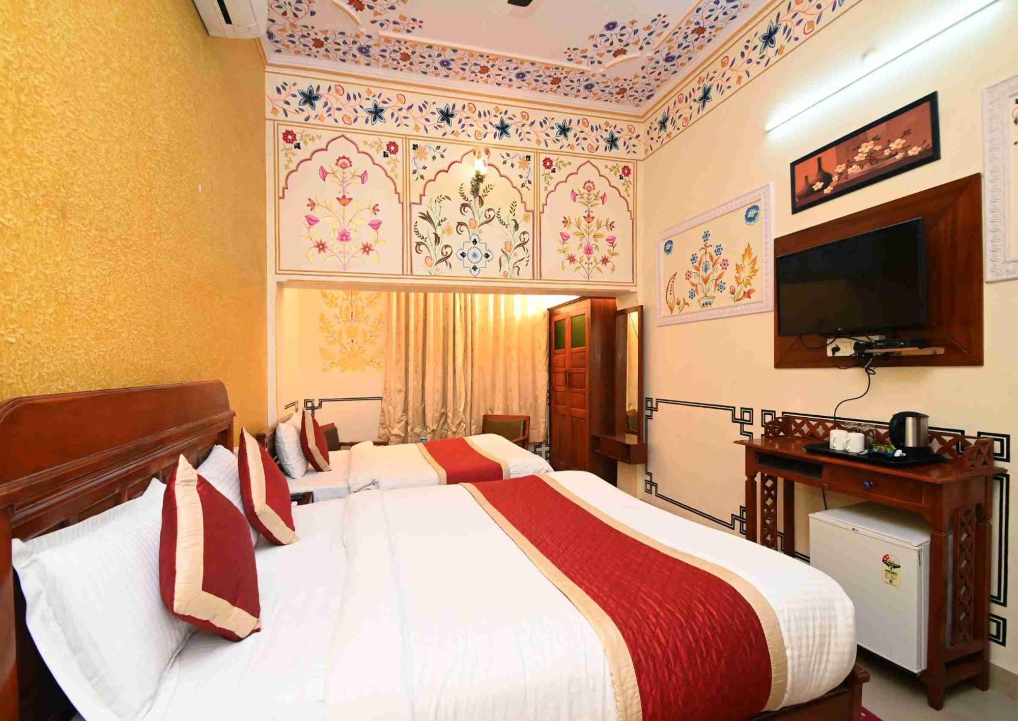 Virasat Mahal Heritage Hotel-Jaipur City Center 外观 照片