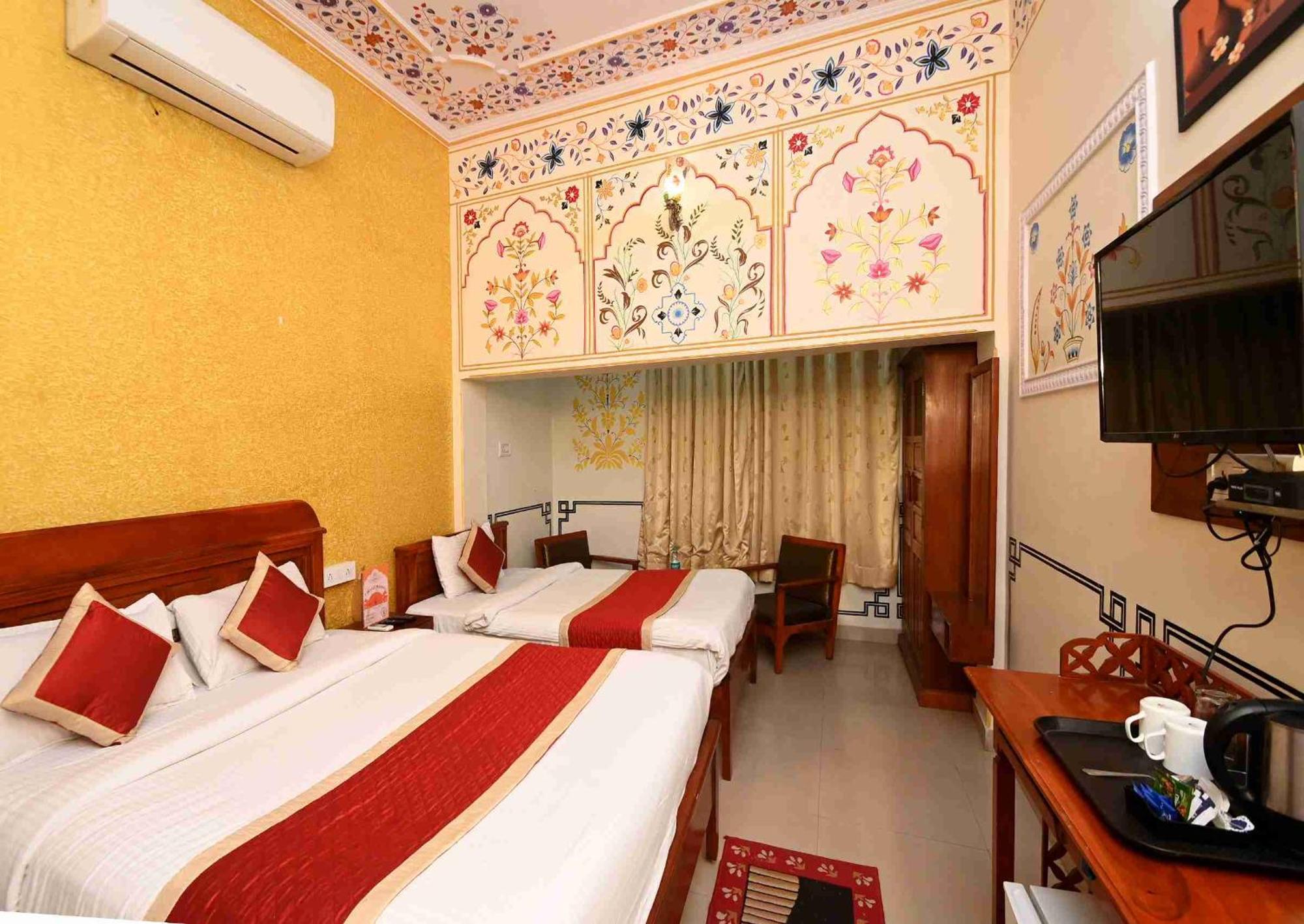 Virasat Mahal Heritage Hotel-Jaipur City Center 外观 照片