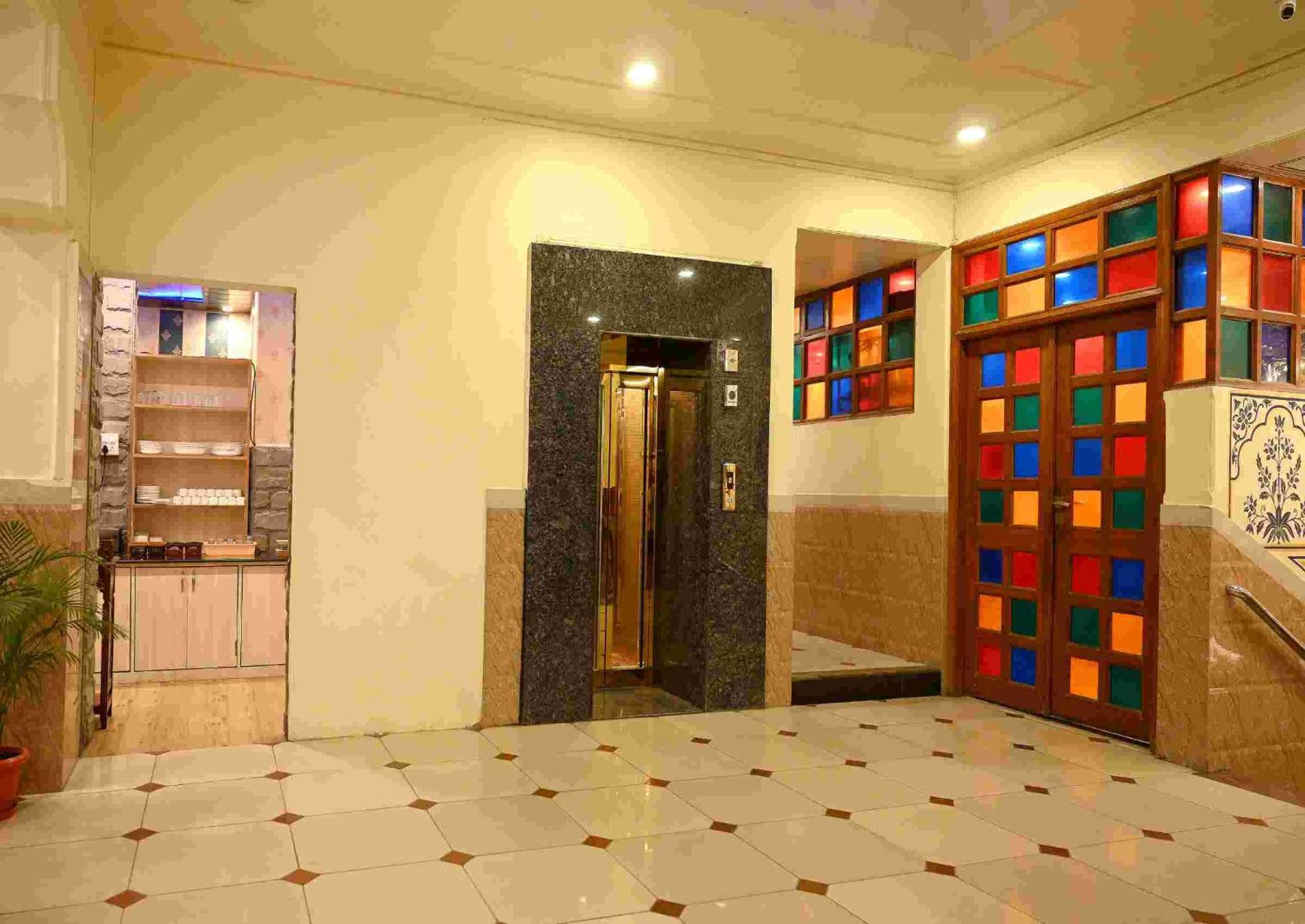 Virasat Mahal Heritage Hotel-Jaipur City Center 外观 照片