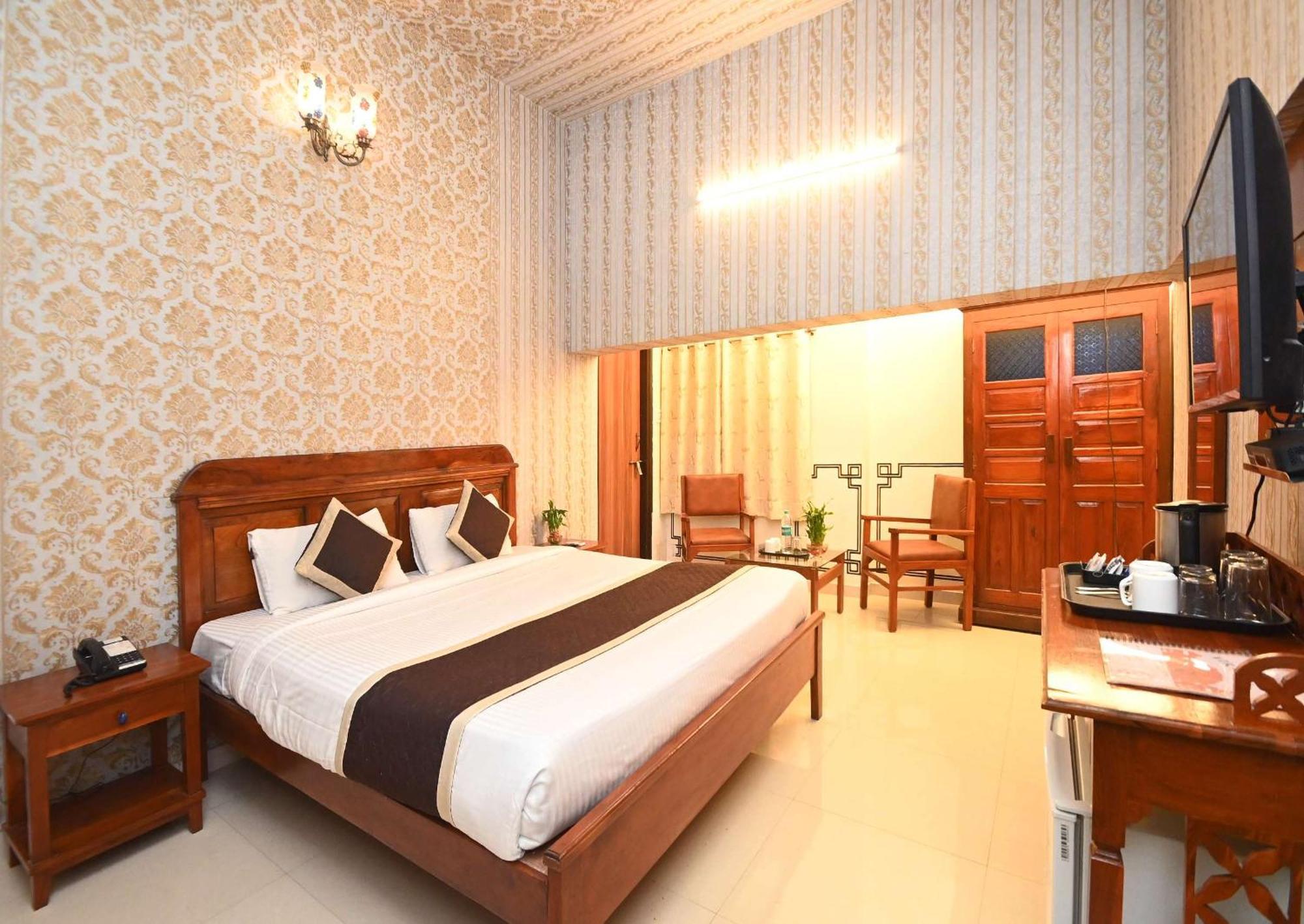 Virasat Mahal Heritage Hotel-Jaipur City Center 外观 照片